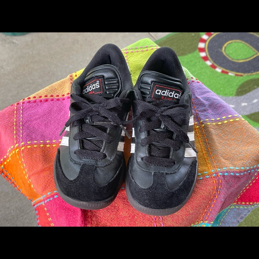 Classic Adidas Samba Kids